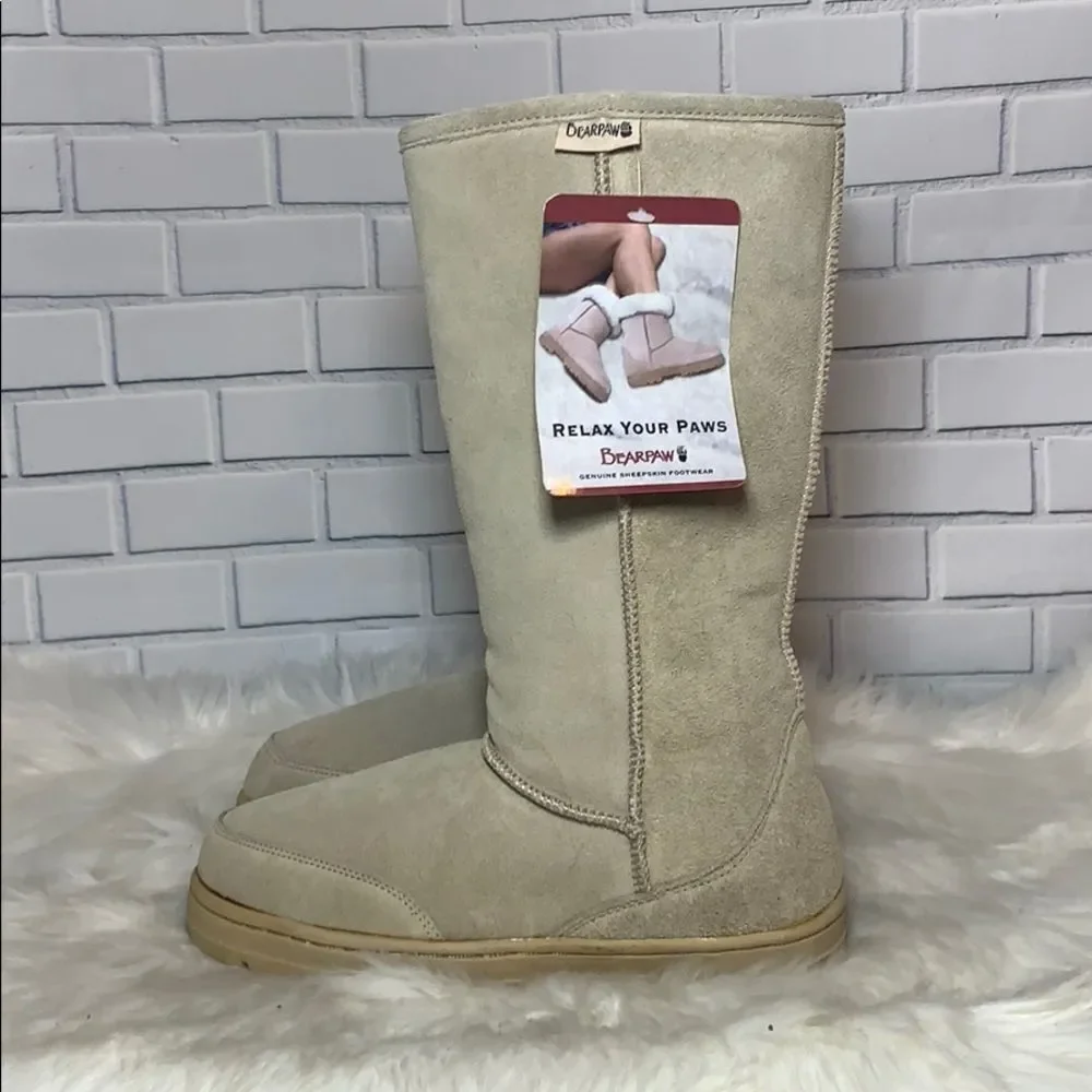 BearPaws NWT Light Tan Suede Boots Sheepskin‎ Lined